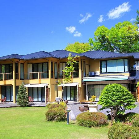 Hatago Tsubakiya Hotel Yamanakako Exterior photo